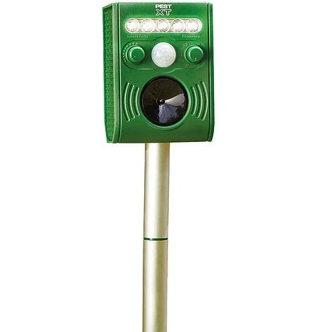 Pest XT Solar Powered Ultrasonic Flash Pest Repeller 5 Pest XT Solar Powered Ultrasonic Flash Pest Repeller - Image 3