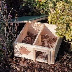 Garden Life Hedgehog House -PlantHub Shop G2579 Hedgehog house ls 4 2000px