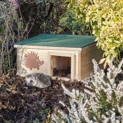 Garden Life Hedgehog House -PlantHub Shop G257920Hedgehog20house20ls202202000px