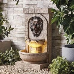 Serenity Lion Head Wall Water Feature