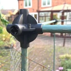 Bamboo Cane & Plant Stick Connector Balls - Pk 8 -PlantHub Shop GSK2025PIC7