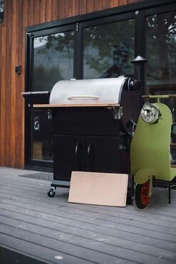 Idooka Small Scooter End Tables Garden Decoration -PlantHub Shop Grill