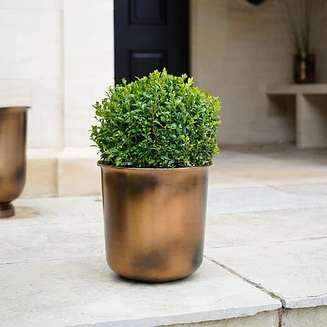 Outdoor Hampton Copper Metal Planter H25Cm W21.5Cm 4 Outdoor Hampton Copper Metal Planter H25Cm W21.5Cm - Image 2