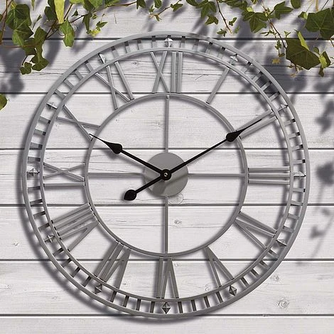 Roman Numeral Garden Wall Clock 4 Roman Numeral Garden Wall Clock - Image 2